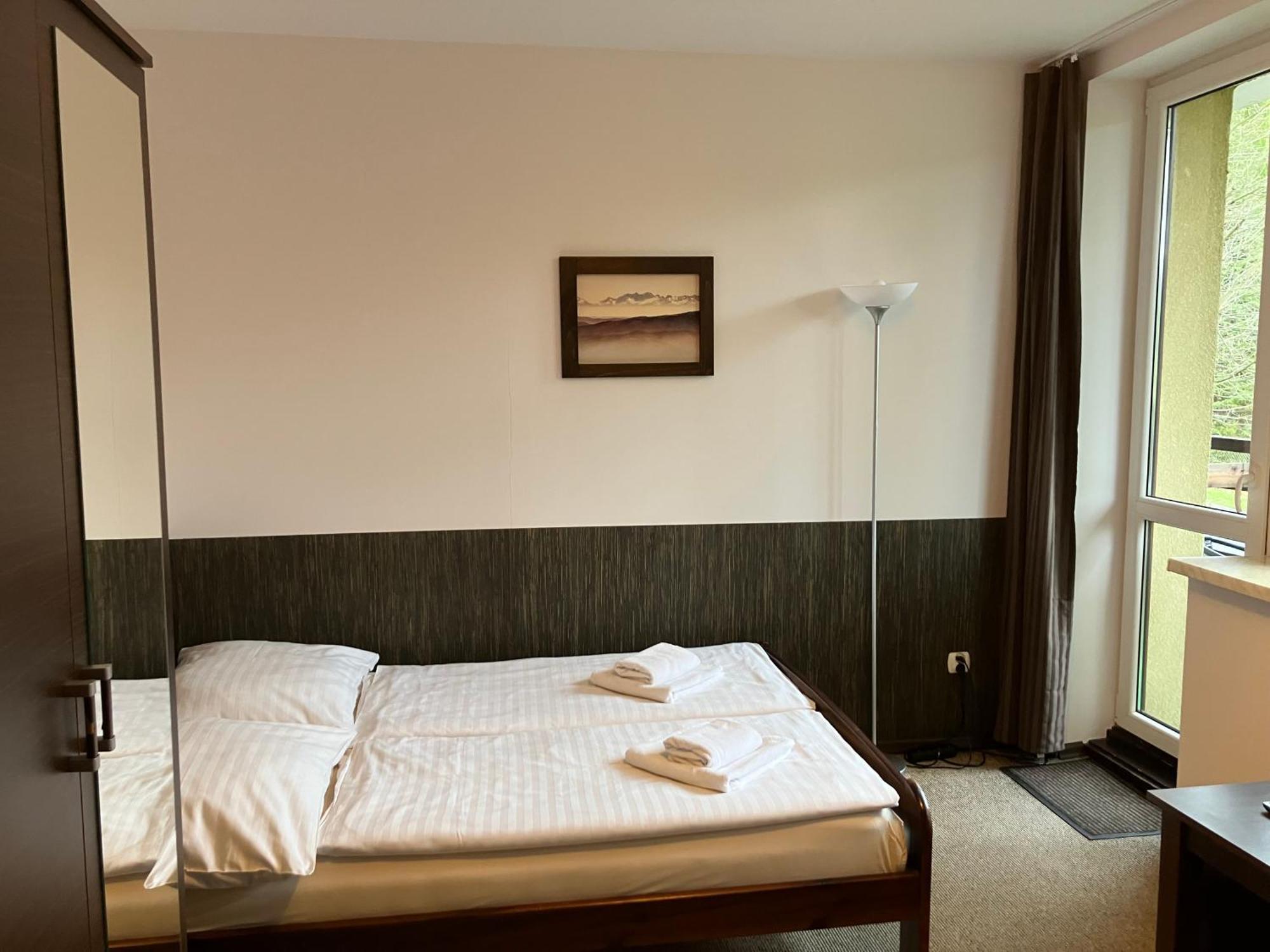 Bed and Breakfast Niezapominajka Щирк Екстер'єр фото