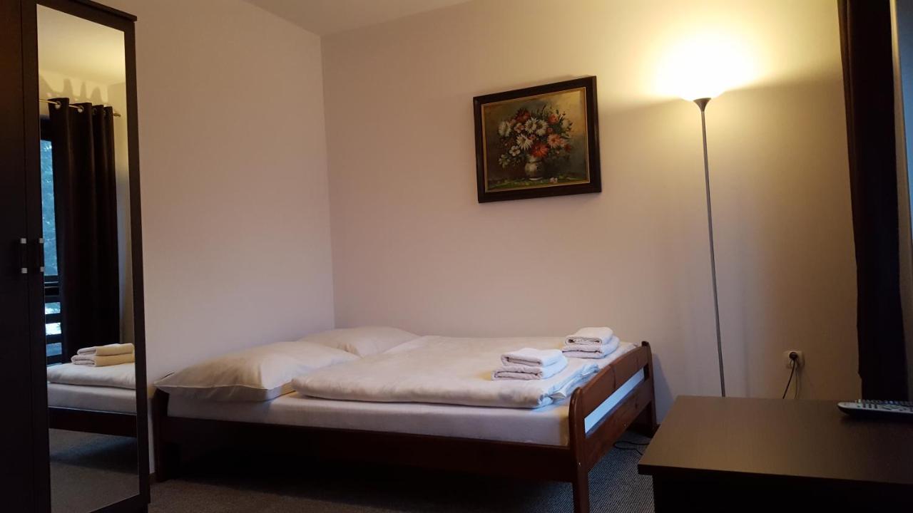 Bed and Breakfast Niezapominajka Щирк Екстер'єр фото