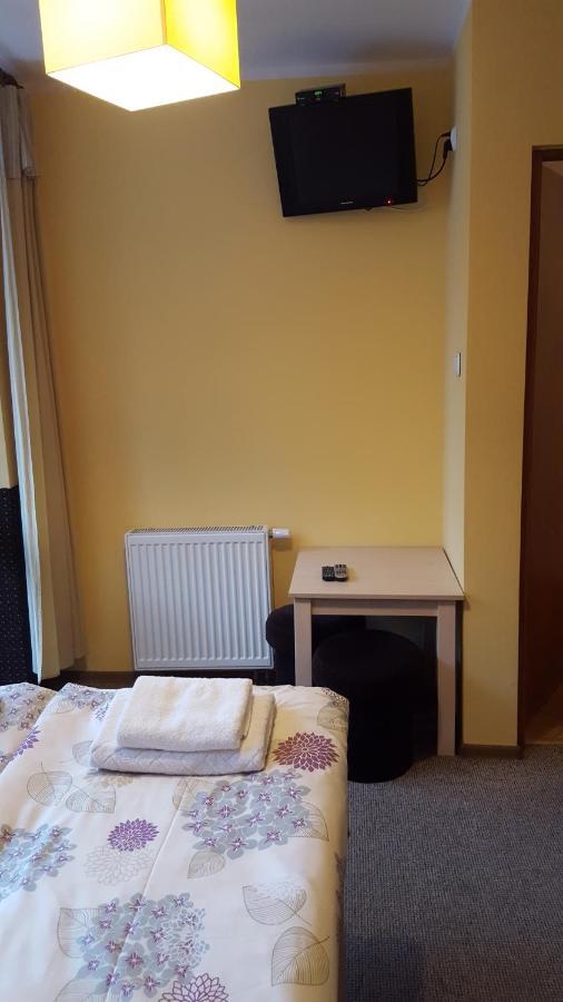 Bed and Breakfast Niezapominajka Щирк Екстер'єр фото
